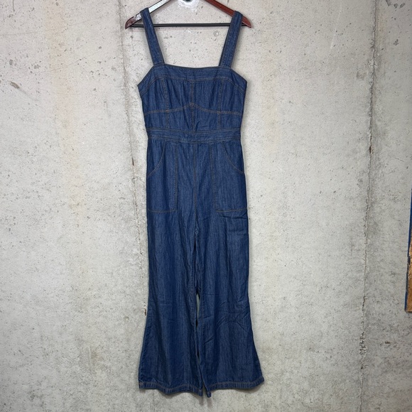 Anthropologie ett:twa Denim Chambray Flared Jumpsuit sz 6 - Picture 4 of 11
